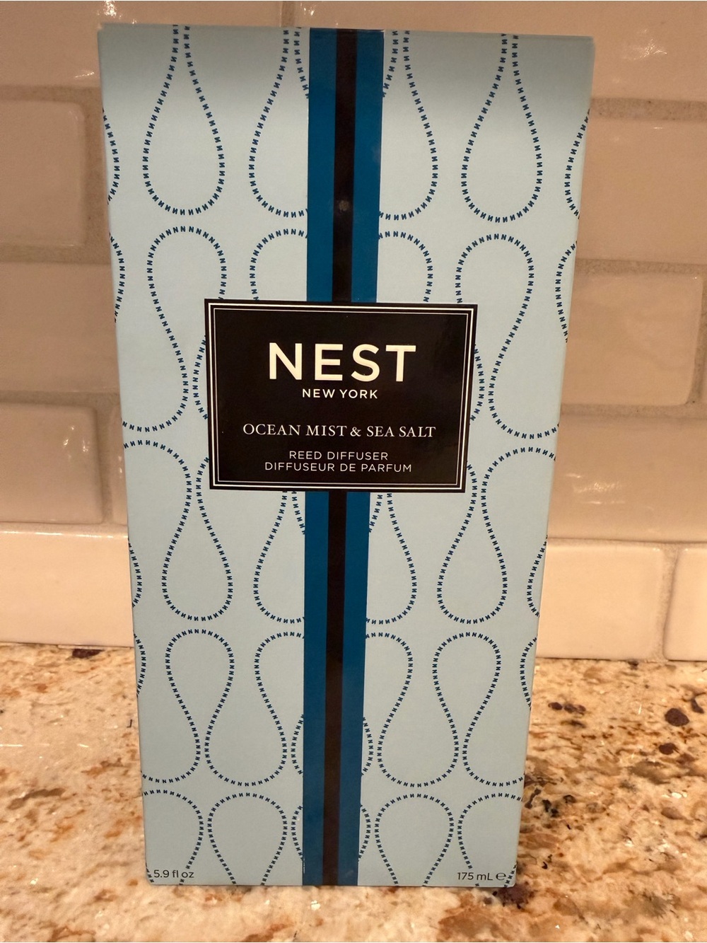 NEST Fragrances Ocean Mist & Sea Salt Reed Diffuser NIB
